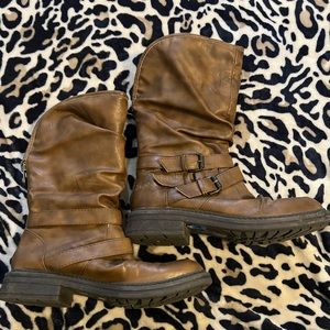Brown boots